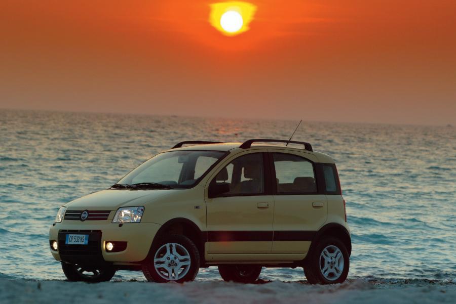  Fiat Panda 4x4 Climbing 2004 года  (фото 1 из 47)